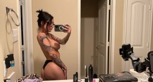 misslaurent Photo #9