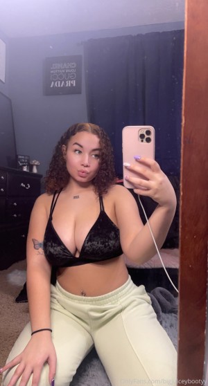 Juicey Bootyy Photo #108