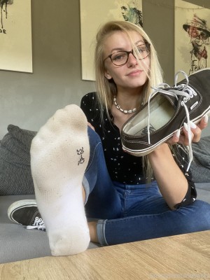 Emmysfeetandsocks Photo #133