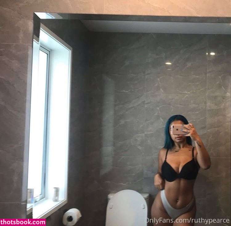 Ruthy Pearce Photo #11