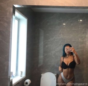 Ruthy Pearce Photo #11