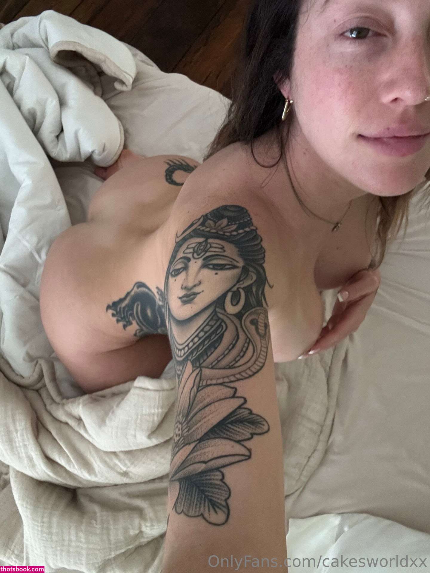 Cakesworldxx Photo #64