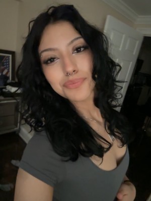 lucklucy904 Photo #1