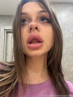 melonipinkbb Photo #4