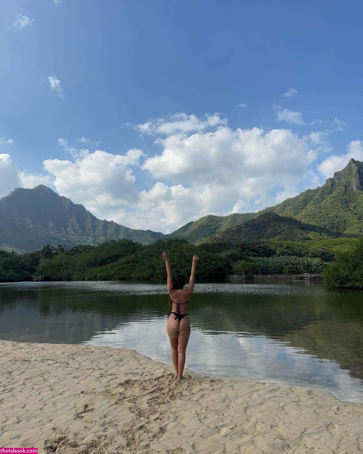 Nicole Kimura Photo #4