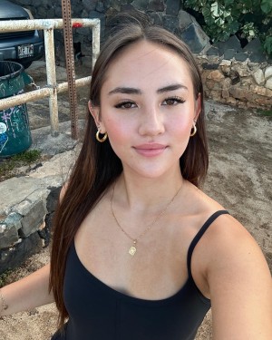 Nicole Kimura Photo #32