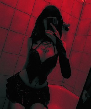 Sm0ltiddym0thgf Post #2