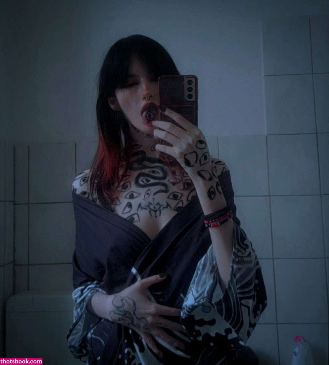 Sm0ltiddym0thgf Photo #36