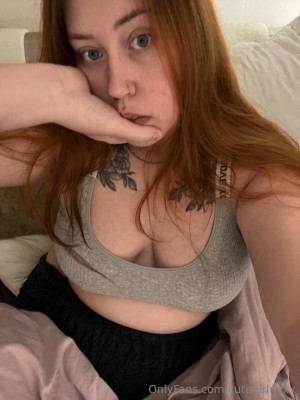 cutegirlnyxx Photo #18