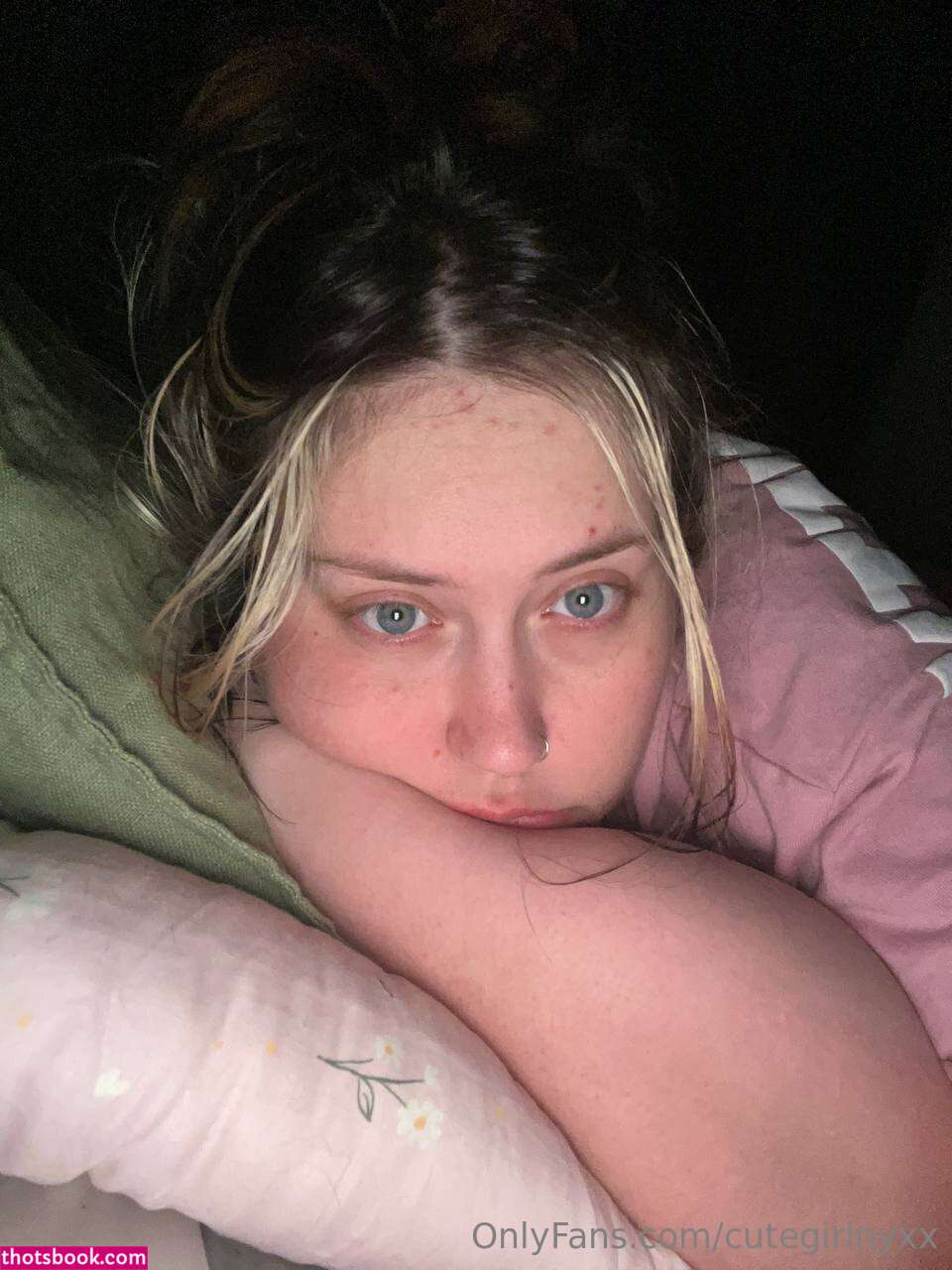 cutegirlnyxx Photo #39