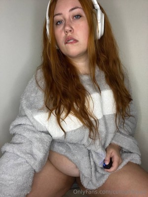 cutegirlnyxx Photo #32