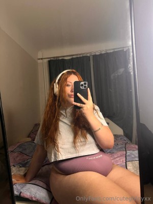 cutegirlnyxx Photo #33