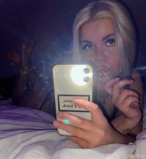 Enulie Porerfree Photo #14