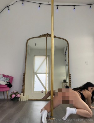 freekittynobi Photo #1