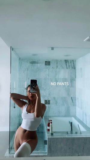 Haley Leach Photo #39