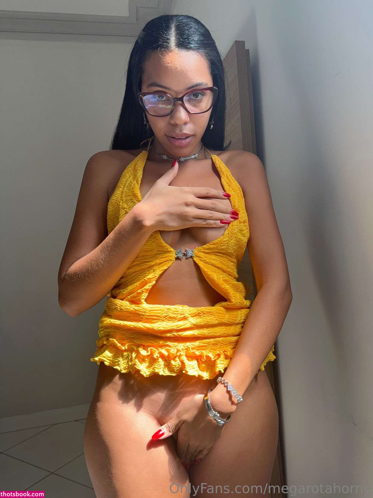 megarotahorny Photo #14