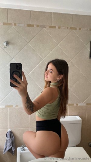 charlinecuute Photo #23