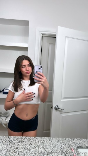 miasantiagoxxx Photo #11