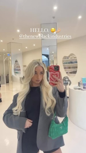 Avalon Nadfalusi Photo #7