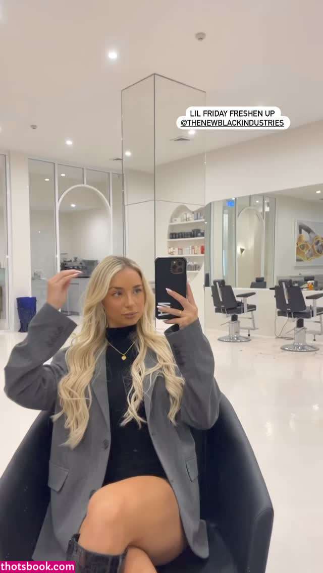 Avalon Nadfalusi Photo #24