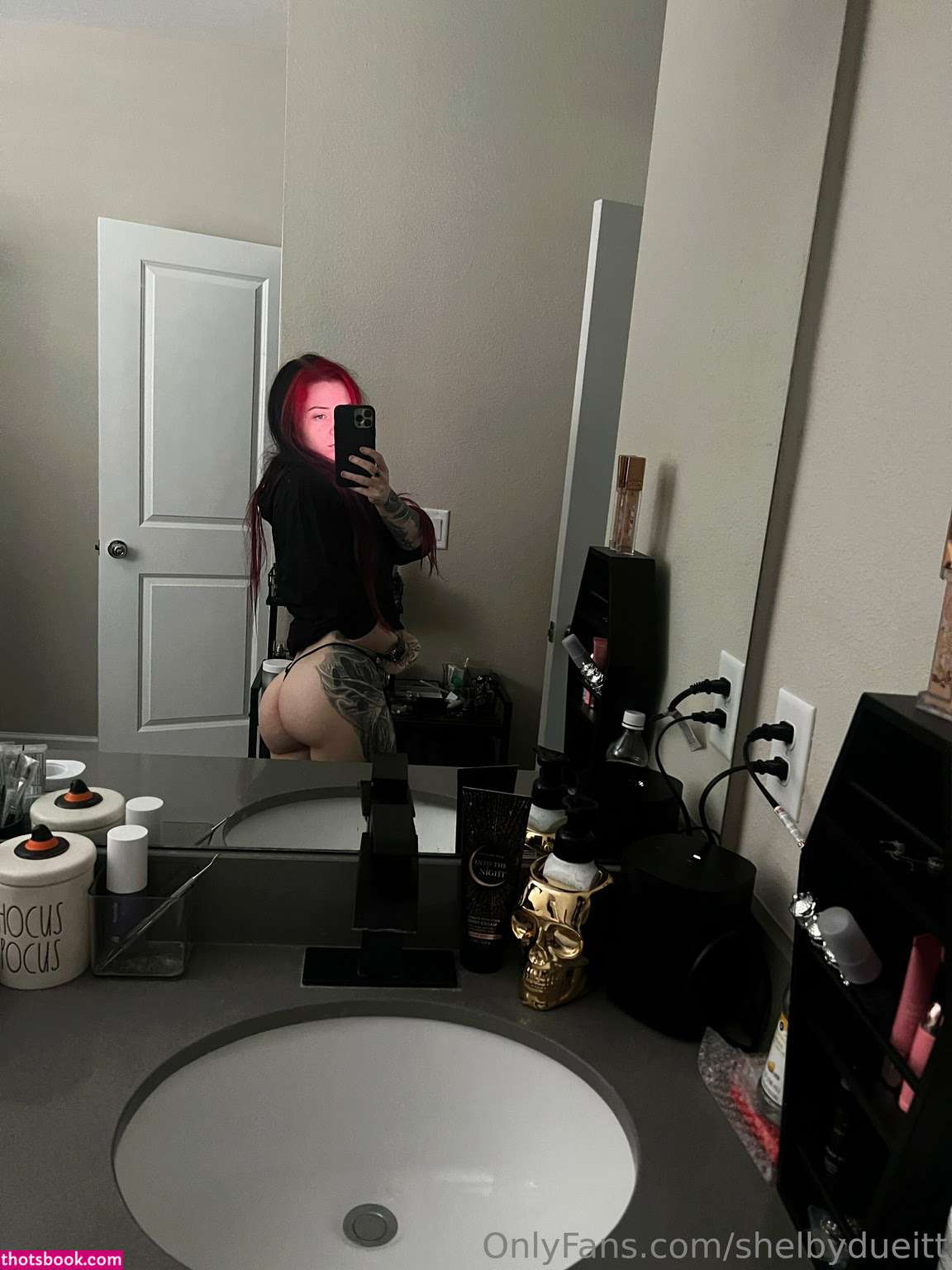 Shelby Dueitt Photo #205