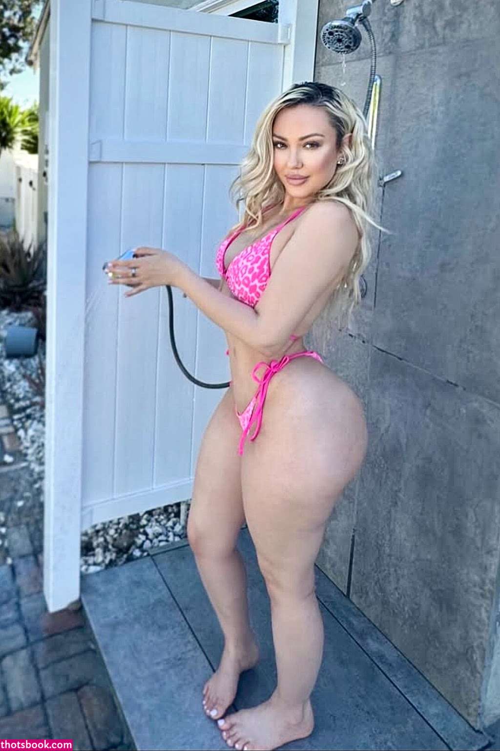 Thenumerauna Photo #64