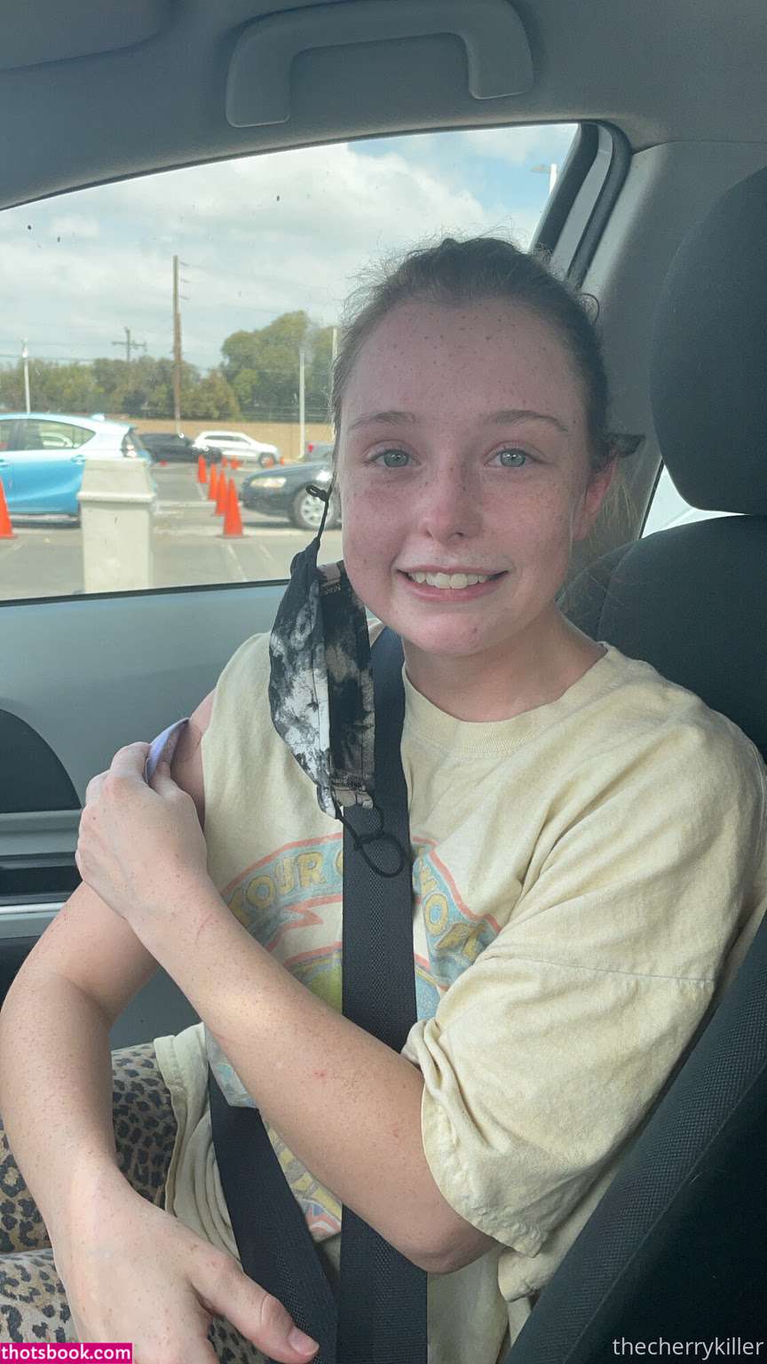 thestrawberrybutcher Photo #171