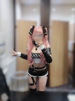 Chiyo Desuwa Photo #2