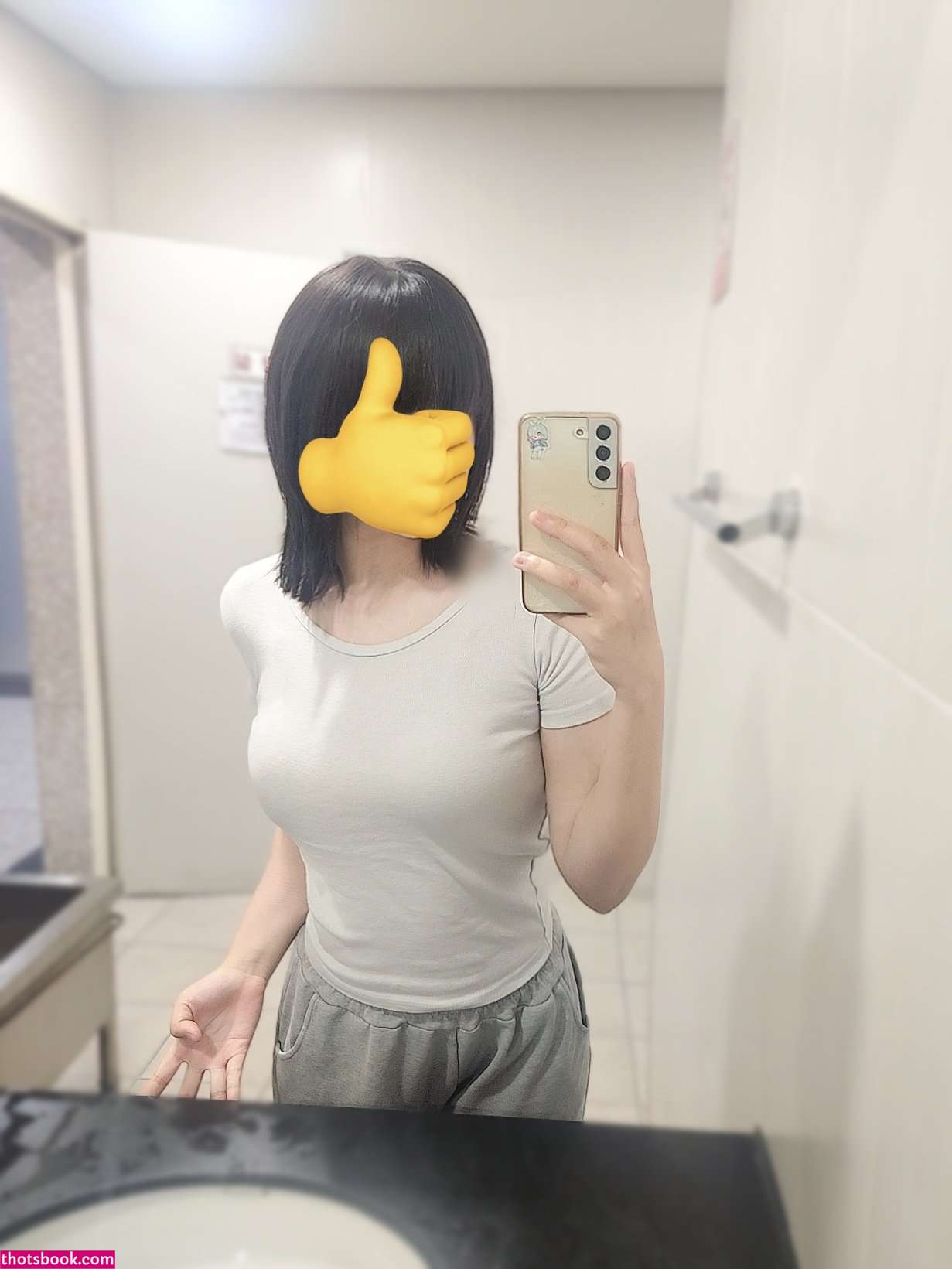 Chiyo Desuwa Photo #23