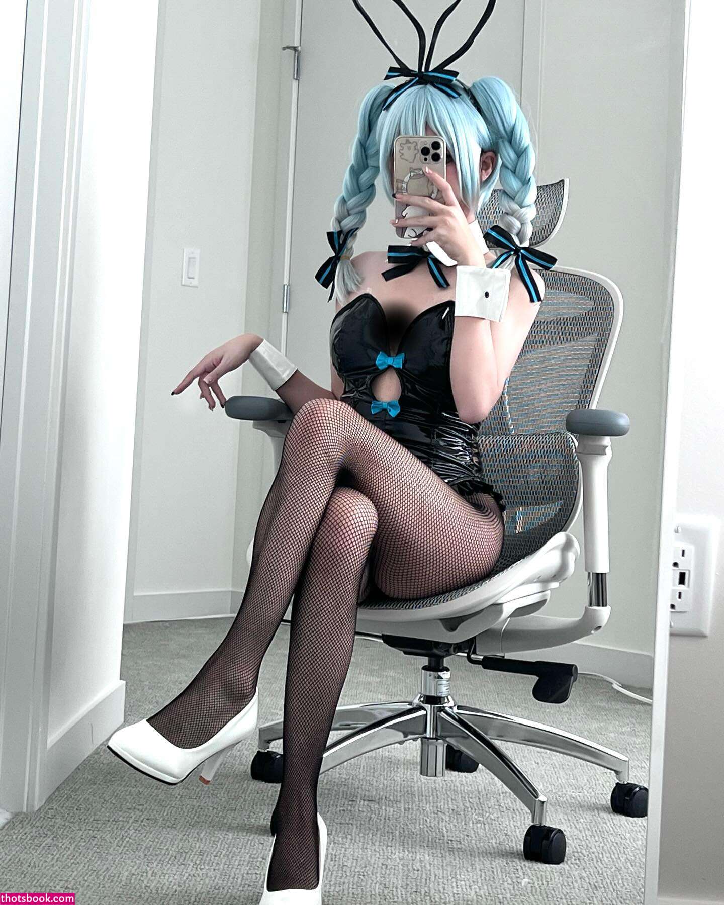 iceyyyzhou Photo #15