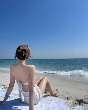 iceyyyzhou Photo #33