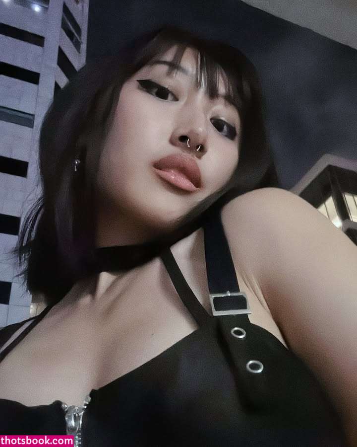 ilovekrobus Photo #2