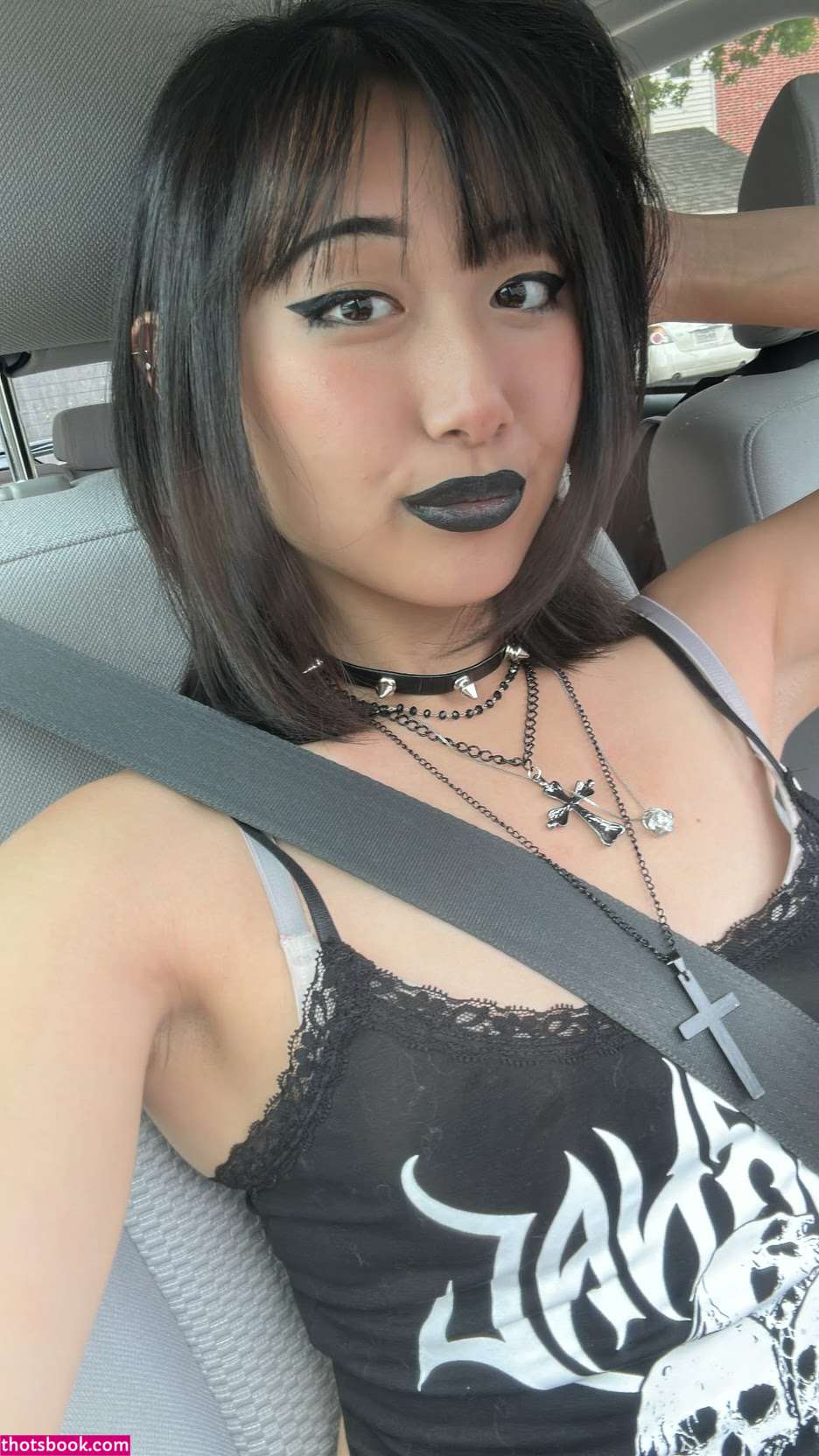 ilovekrobus Photo #22