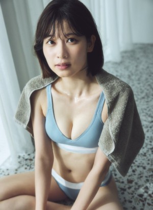 Saori Araki Photo #5