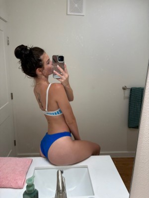 Lacey Solberg Photo #42