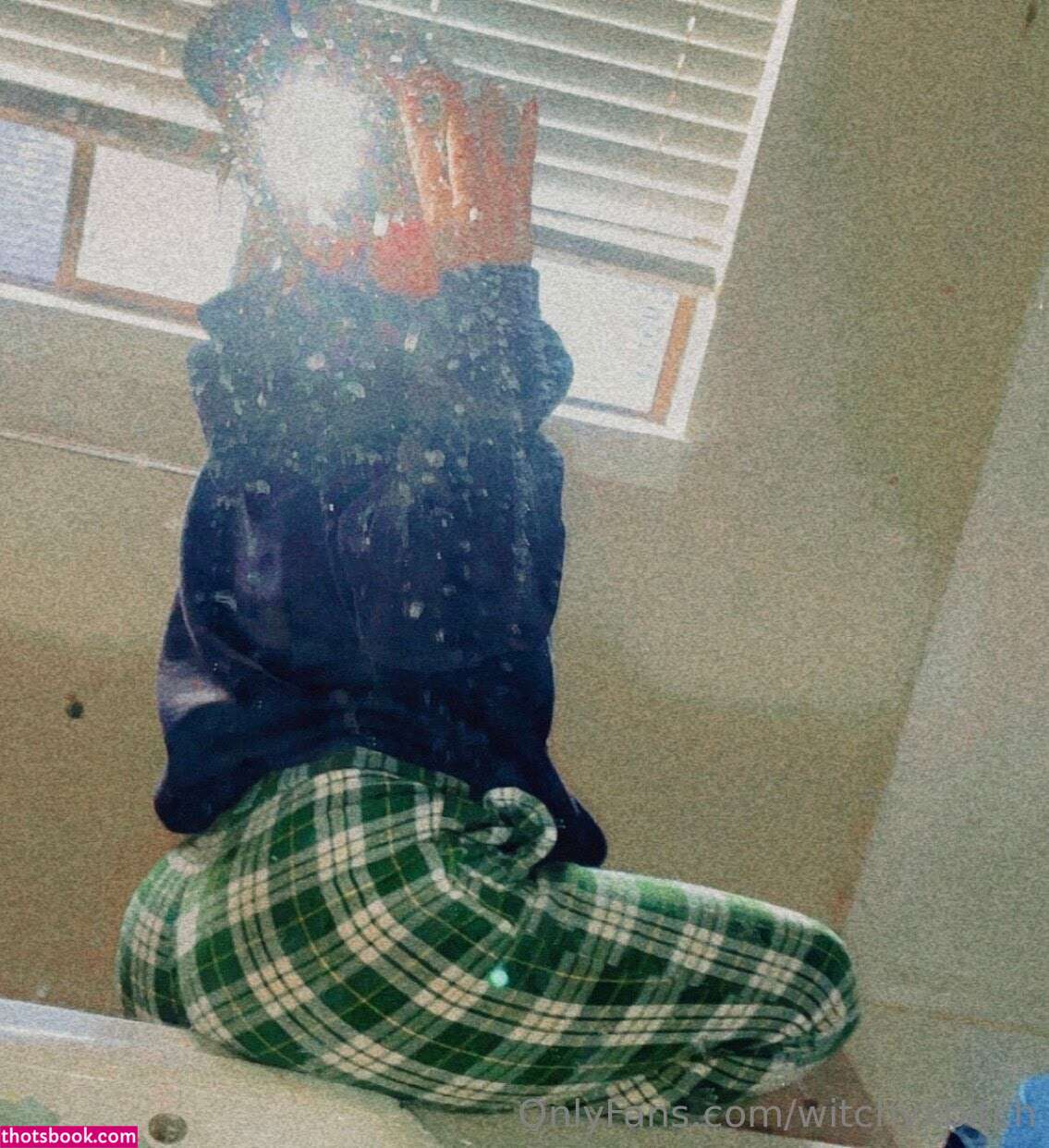 witchyxbitch Photo #25