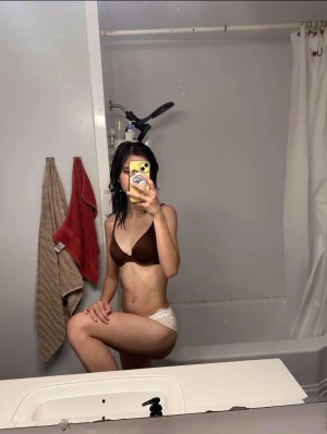 Cheloves Chenelle Photo #22