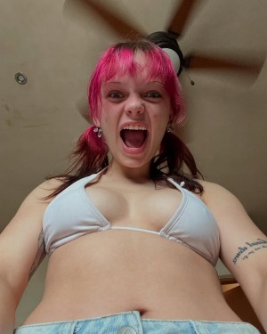 Cheyenne Hay Photo #5