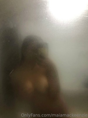 maiamackeenzie Photo #30