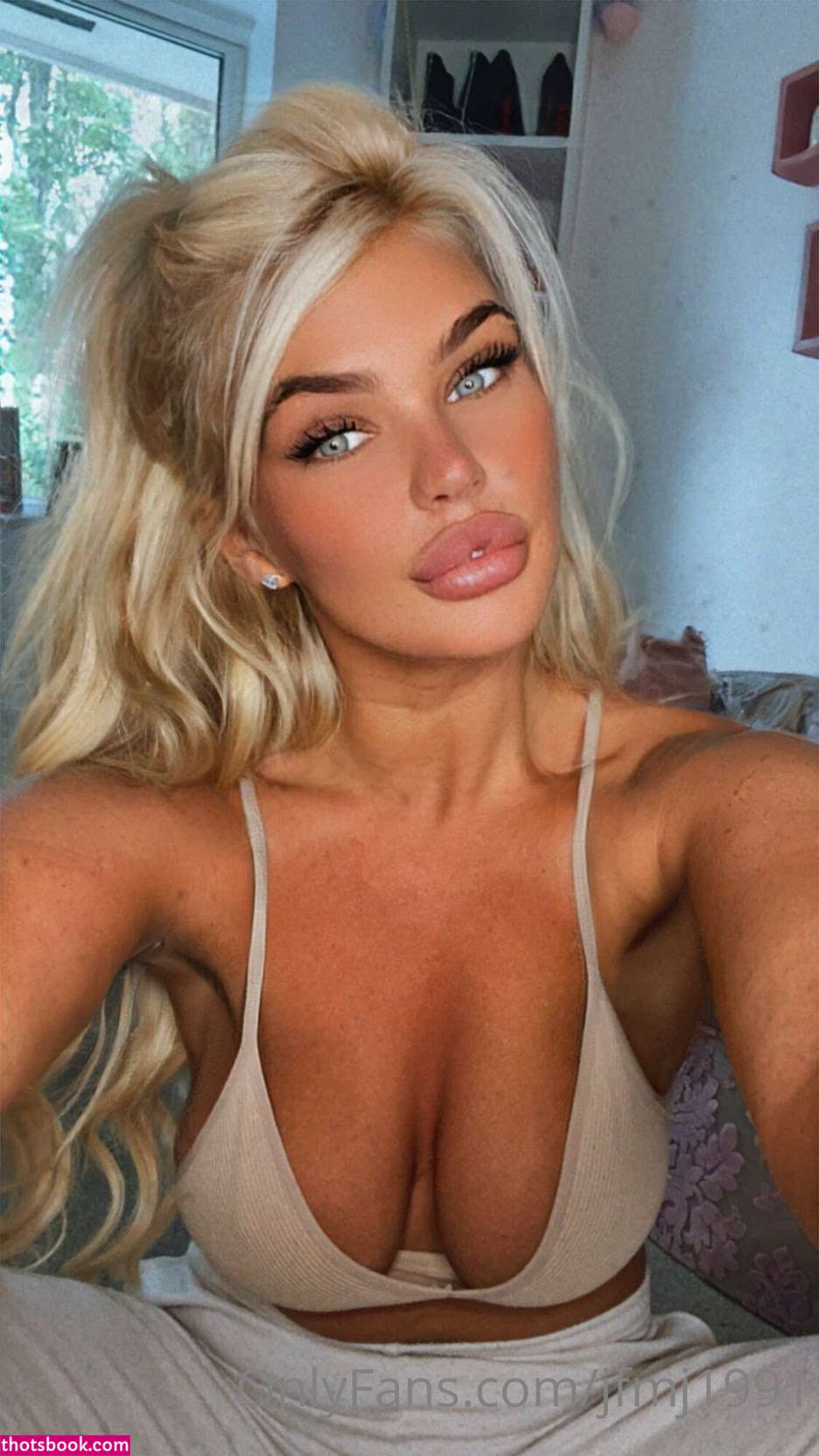 lucylou1989 Photo #19