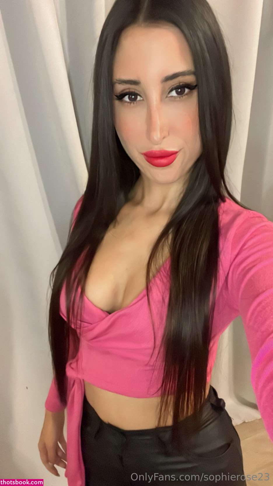 sophierose23 Photo #18