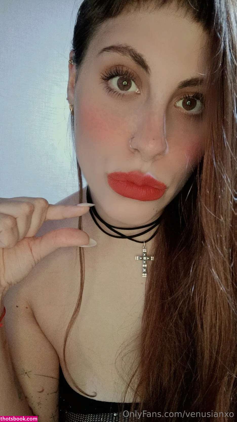 venusianxo Photo #24