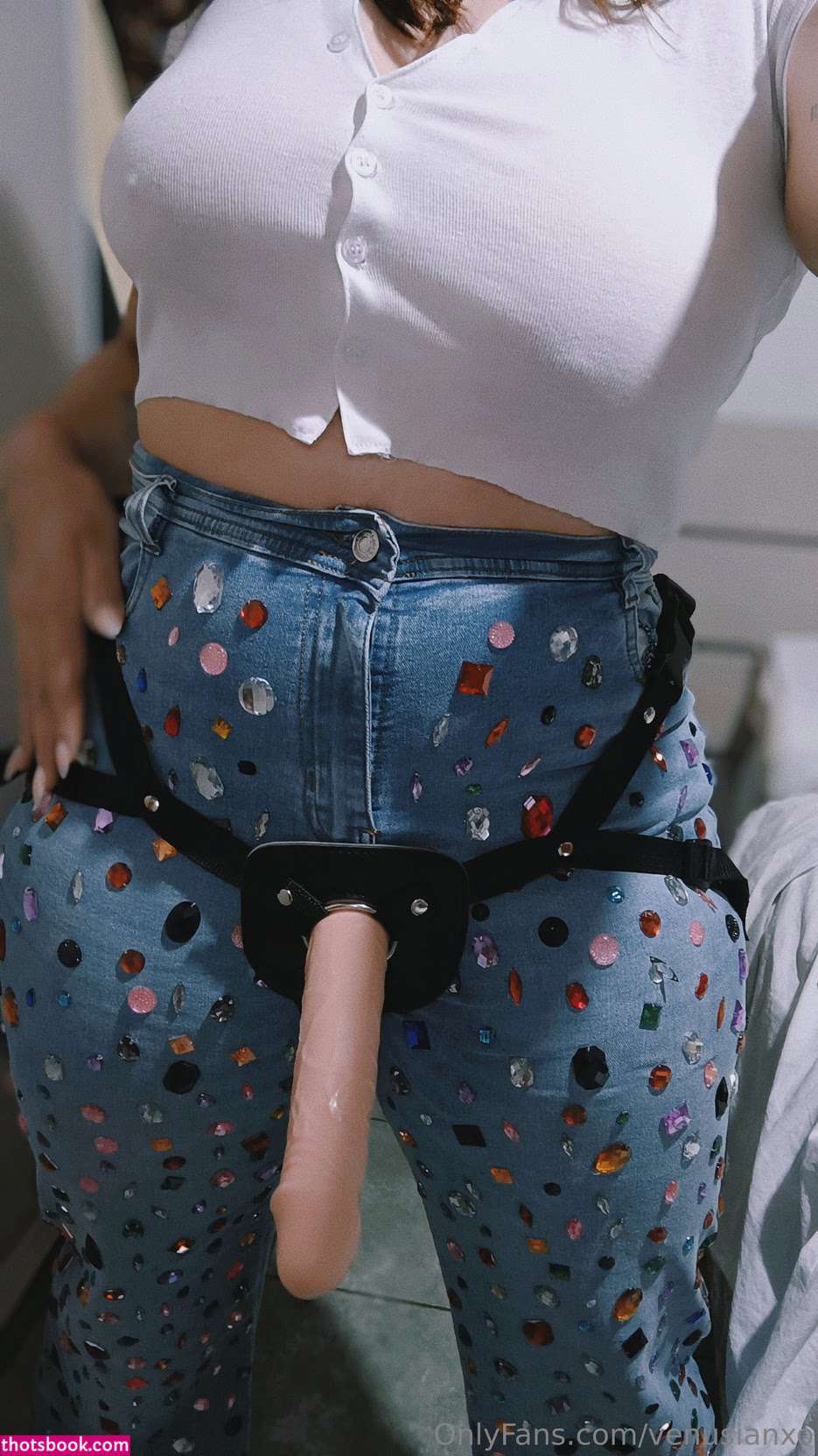 venusianxo Photo #38