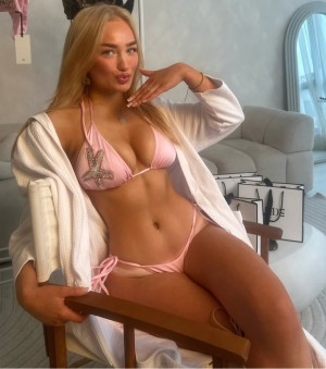 aliceamberrr Photo #13