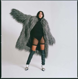 Amanda Sebastian Photo #2