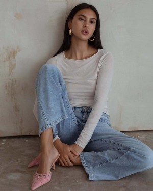 Amanda Sebastian Photo #37