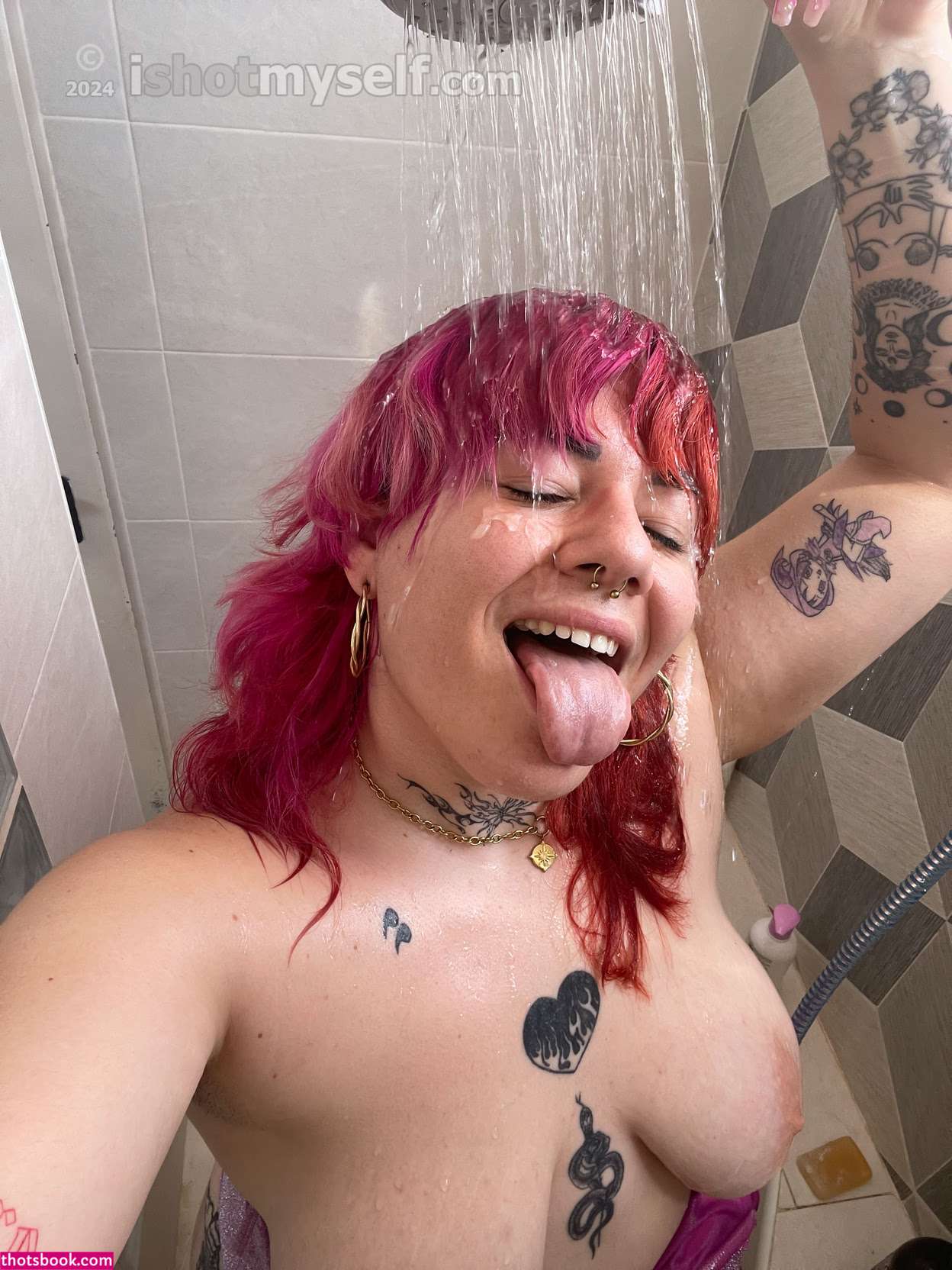 Clara Corvie Photo #32