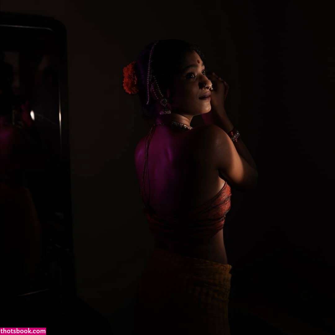 Divya Muraleedharan Photo #16