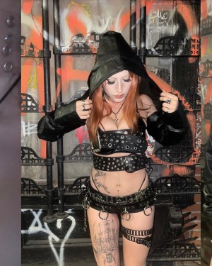 mikaduhh Photo #6