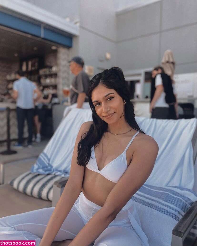 Saumya Gopal Photo #3